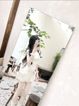 e xinh tươi lộ clip với bàn tay điêu luyện