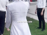 Gái xính trường pT Nguyễn Thị Minh khai