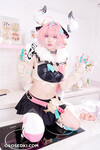 Gái Việt ZinieQ (@zinie) cosplay Varesa từ Genshin Impact