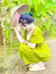 Gái xinh đi biển mà không rủ nhau