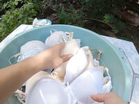Vài bộ đồ lót em không sử dụng ạ ai cần liên hệ em