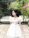 lột đồ gái xinh Hoàng Yến Linh