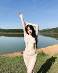 hot girl Hoàng Diệu Linh làm phò 3,2 củ/shot