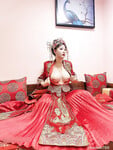 Cô dâu xăm trổ vú bự dâm đãng trg ngày cưới
