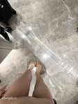 Đĩ dâm lồn hồng trg hình hài em loli dễ thương