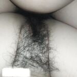 Đụ vợ dâm lồn nhiều lông đêm khuya bắn tinh trùng  đầy lồn v