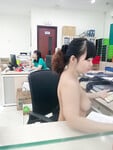 Sex địt chị trúc làm việc 1 mình trong ngân hàng