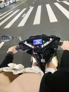 Lần đầu chụp nên hơi bỡ ngỡ ạ<3