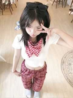 nay lên cho ae nude con đĩ camchuoi nha (link lột đồ mô tả)
