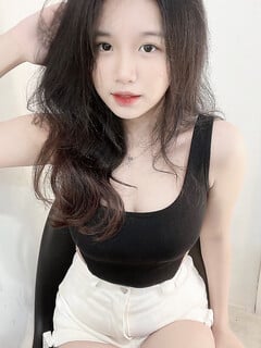 Khánh Linh 2k6 Xinh Gái