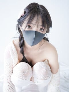 Hongkong Doll